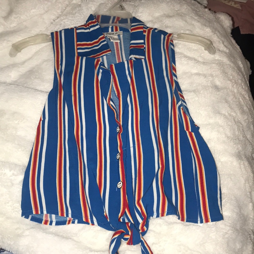 Forever 21 sleeveless crop top